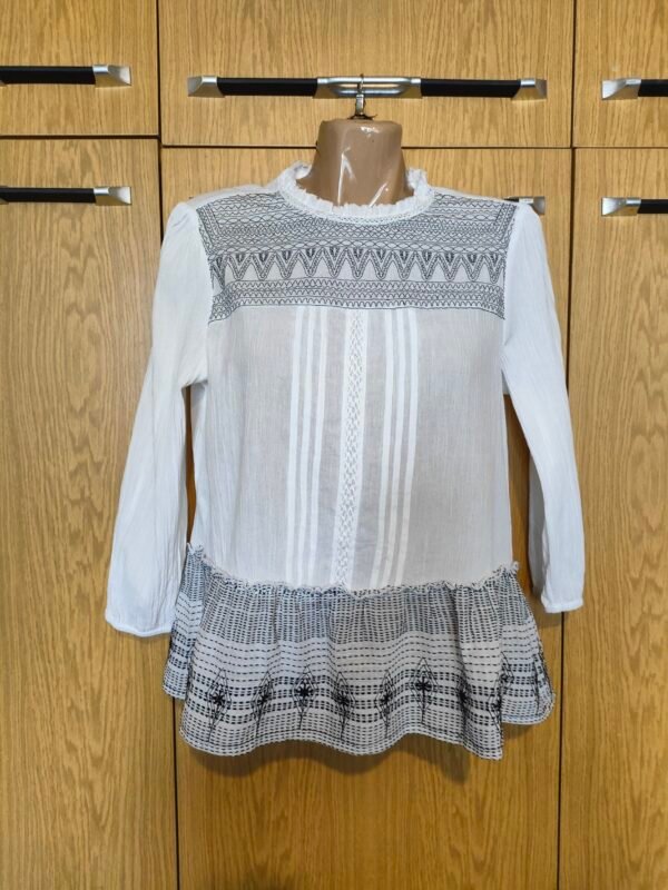 туника черно и бяло