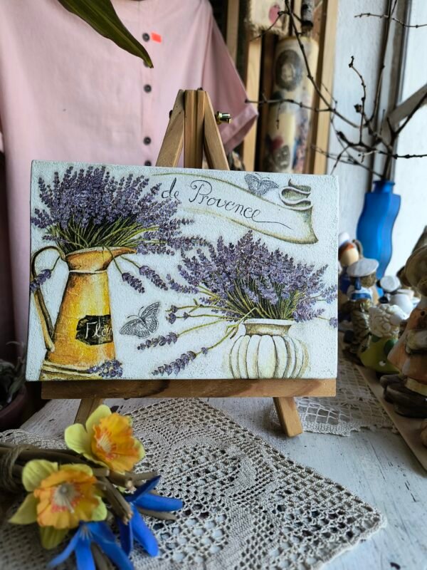 Лавандули с лейка